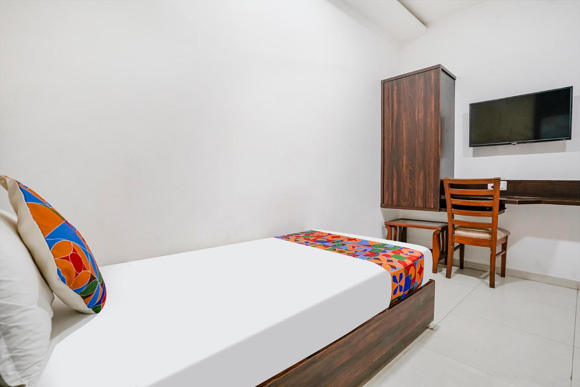 Fabhotel Elvis Inn - Nr Mumbai International Airport Bagian luar foto